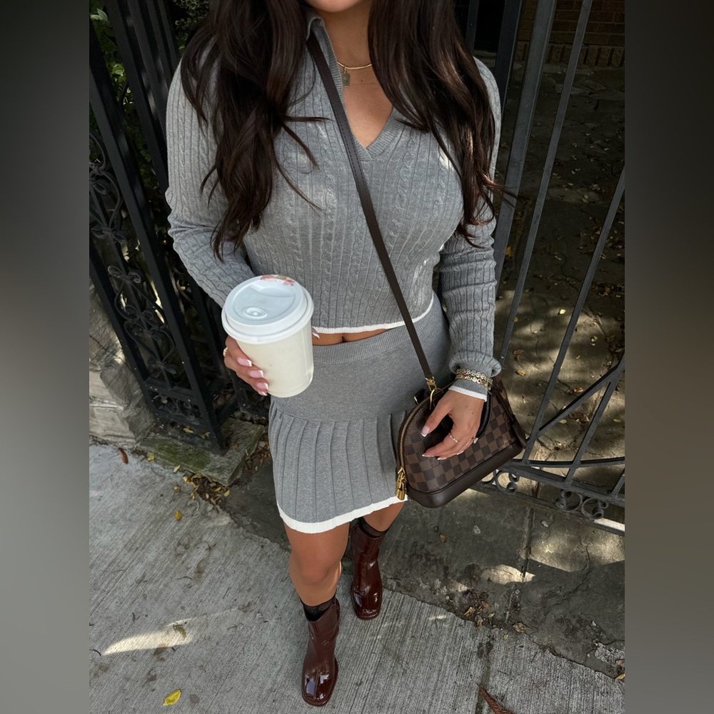 Gray Ribbed Knit Collared Skirt Set with Contrast Trim